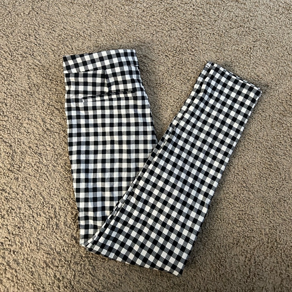 Forever 21 Buffalo Print Smart Trousers 🖤🤍